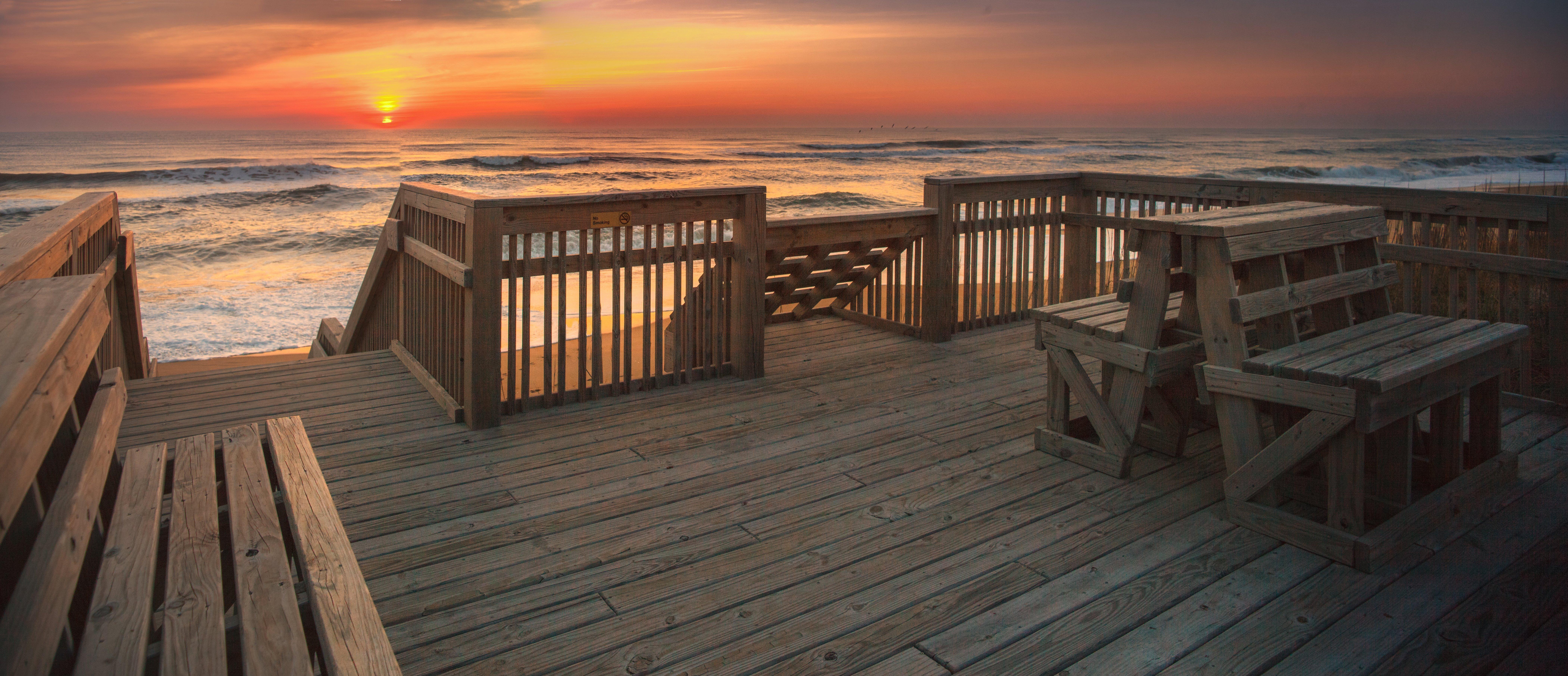 Holiday Inn Express Nags Head Oceanfront By Ihg Eksteriør billede